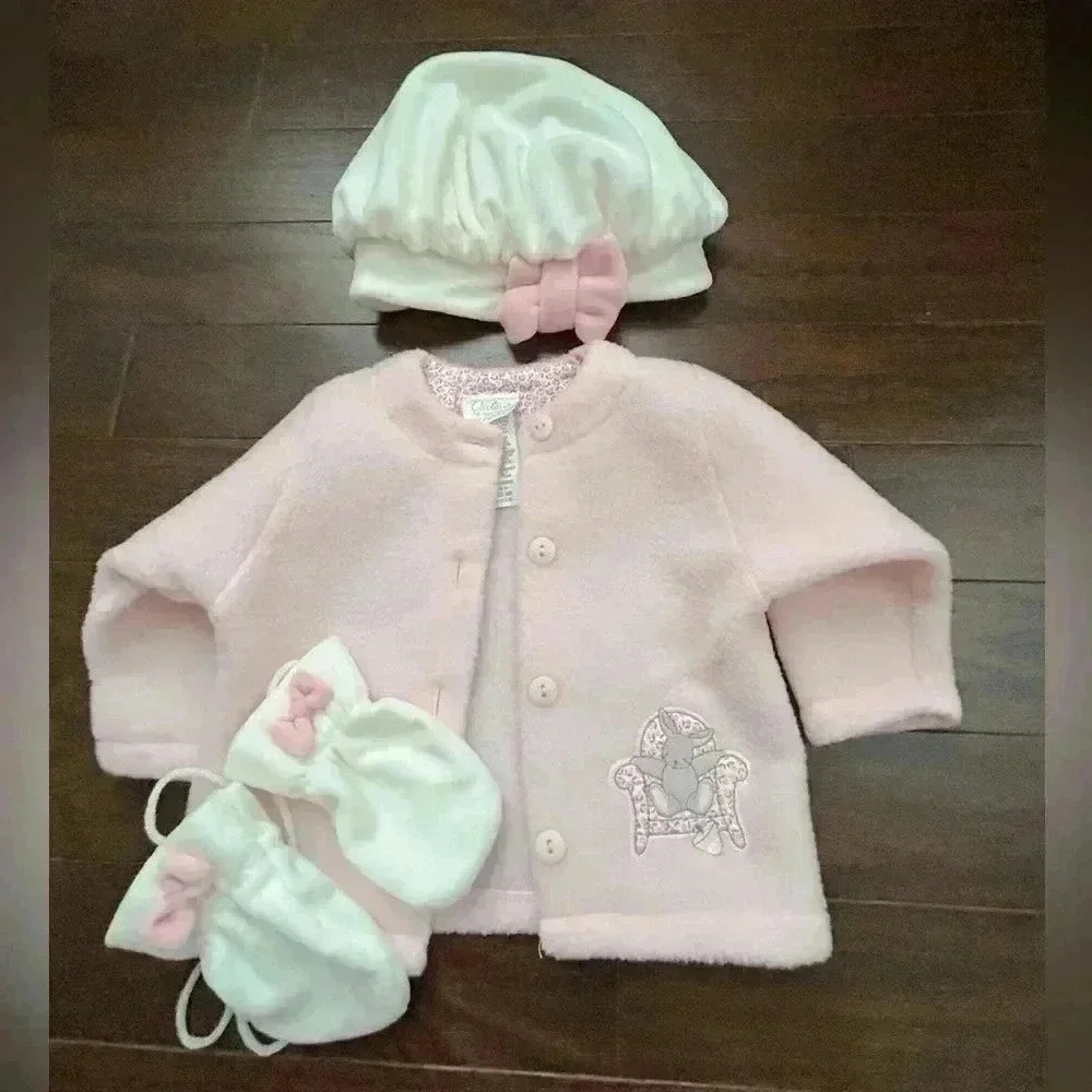 Carter’s Jacket With Beret And Mittens